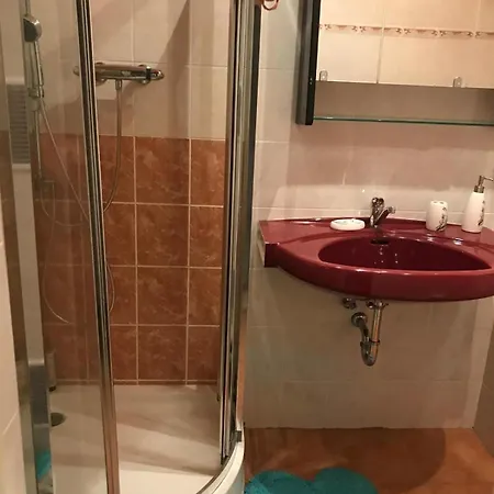 In Dem Herzen Der Stadt Beim Eisstadion Apartment Vrchlabí